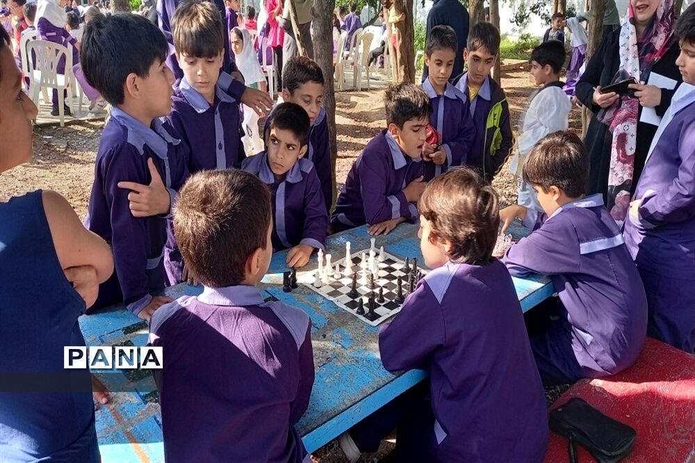 المپیاد ورزشی درون مدرسه‌ای دبستان نظام الملک روستای کروا قائمشهر