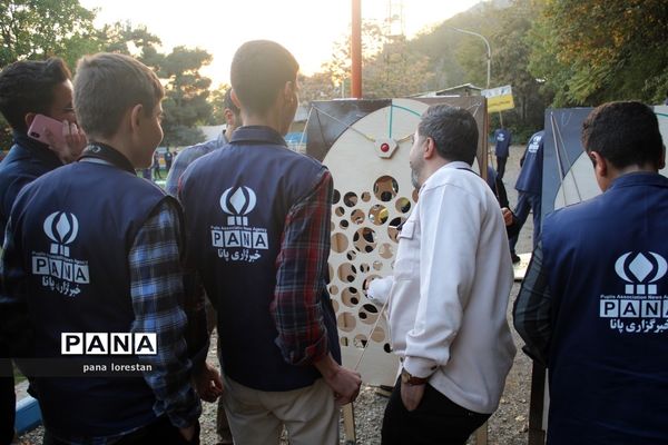 برگزاری بازی‌های تاما توسط دانش‌آموزخبرنگاران پانای لرستان در اردوگاه شهید باهنر تهران