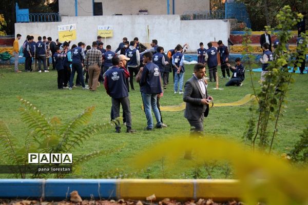 برگزاری بازی‌های تاما توسط دانش‌آموزخبرنگاران پانای لرستان در اردوگاه شهید باهنر تهران