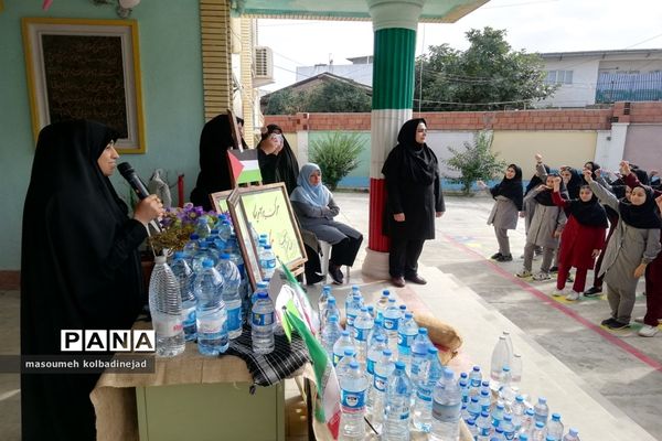 پویش طوفان آب در دبیرستان مائده گلوگاه