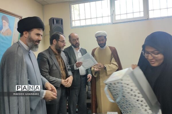 تقدیر از روحانیون طرح امین شهرستان‌پردیس
