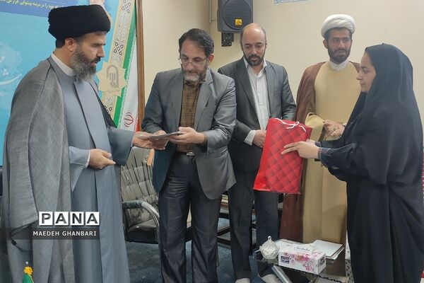 تقدیر از روحانیون طرح امین شهرستان‌پردیس