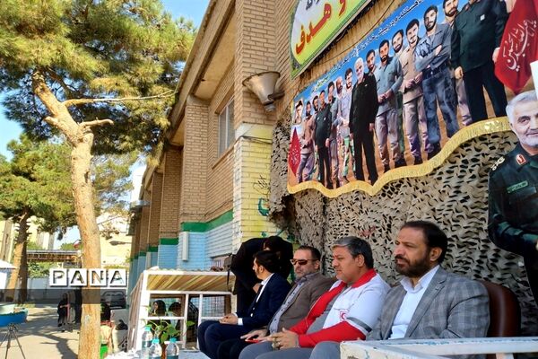 زنگ  همبستگی  با مردم مظلوم فلسطین در مدارس شهرستان‌قدس