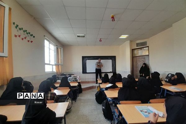 اجرای طرح ایران مهارت در دبیرستان حضرت زینب (س) شهرستان کاشمر