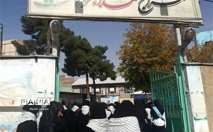 بازدید معراج شهدا خراسان رضوی توسط دانش‌آموزان بسیجی