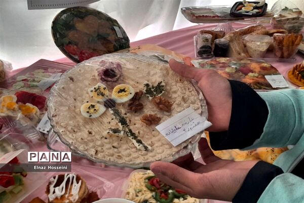 جشنواره صبحانه سالم در روز جهانی غذا در دبیرستان پژمان بختیاری