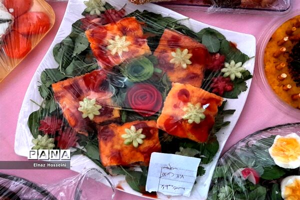 جشنواره صبحانه سالم در روز جهانی غذا در دبیرستان پژمان بختیاری