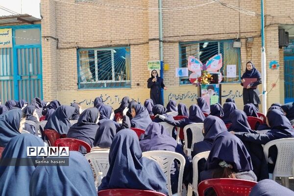 هفته بهداشت‌روان در دبیرستان آزاده رودهن