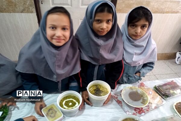 جشنواره غذای سالم در خلیل آباد