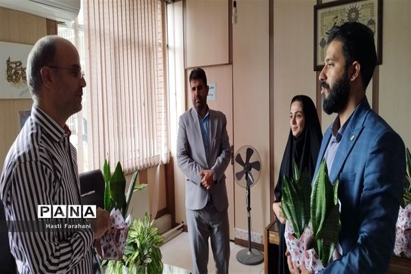 تقدیر از اعضای کمیته روانی اجتماعی توسط همیاران مشاوره قرچک