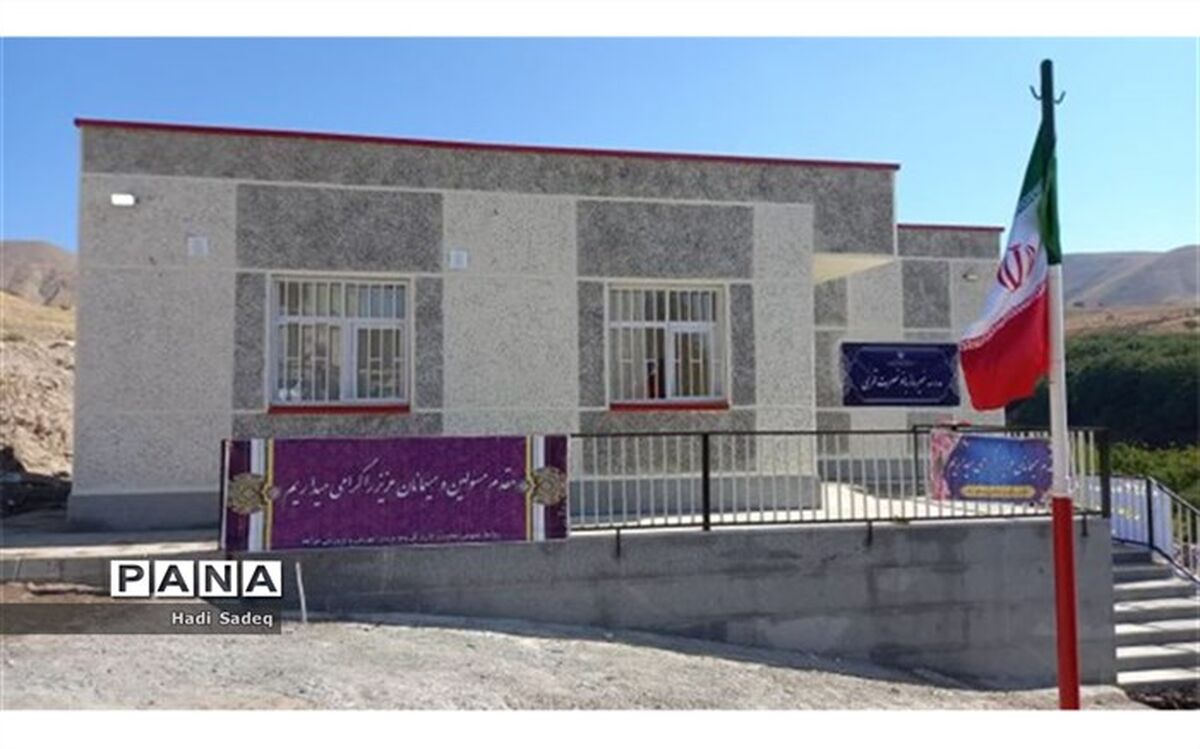 2 باب مدرسه خیرساز در مراغه به بهره‌برداری رسید