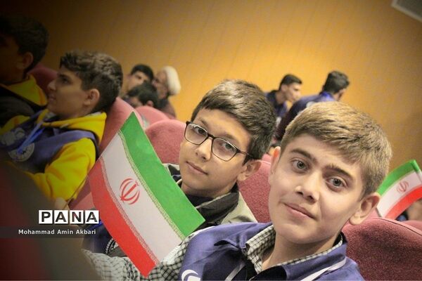 حضور پسران خبرنگار پانا شهرستان‌های تهران در اردوی ملی آموزش دانش‌آموز خبرنگاران