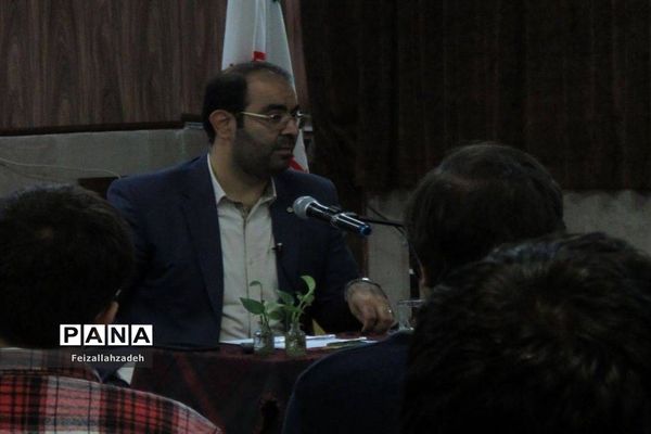 هفتمین جلسه سوم شخص جمع در دبیرستان علامه حلی ۱۰