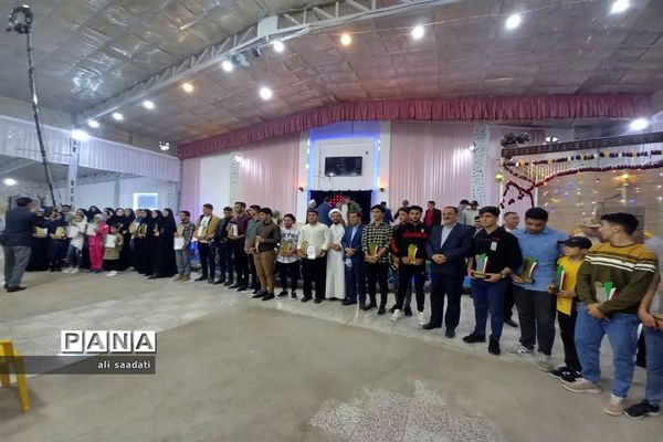 آیین تجلیل از نخبگان و افتخار آفرینان کنکور سراسری ۱۴۰۲ هزار مسجد-شهرستان کلات