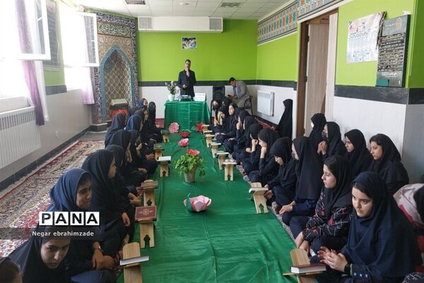 برگزاری محفل انس با قرآن به یاد شهدای نوجوان غزه در جاجرم