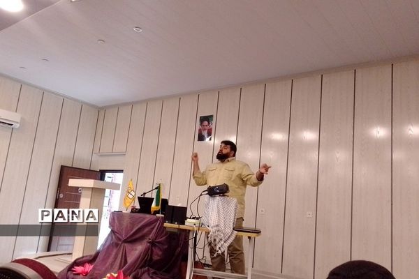 برگزاری کارگاه سواد رسانه و جنگ شناختی در آموزش و پرورش رودهن