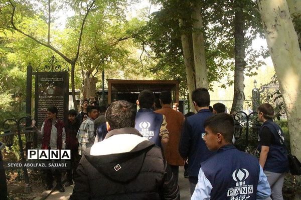 بازدید دانش‌آموز خبرنگاران پسر پانا از موزه سینما