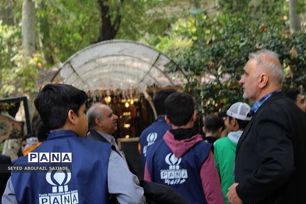 بازدید دانش‌آموز خبرنگاران پسر پانا از موزه سینما