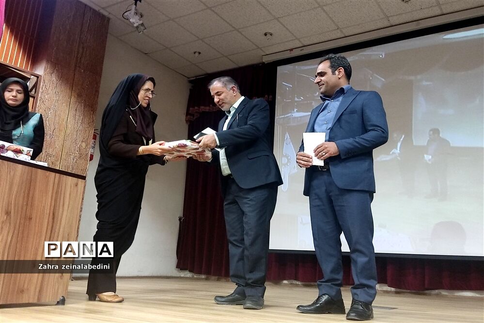 جلسه انجمن اولیاء دبیرستان هیأت امنایی بهرام رزمی