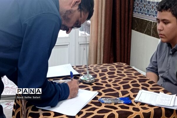 برگزاری جلسه انجمن اولیا و مربیان در دبیرستان شهید بهشتی دوره اول کاشمر
