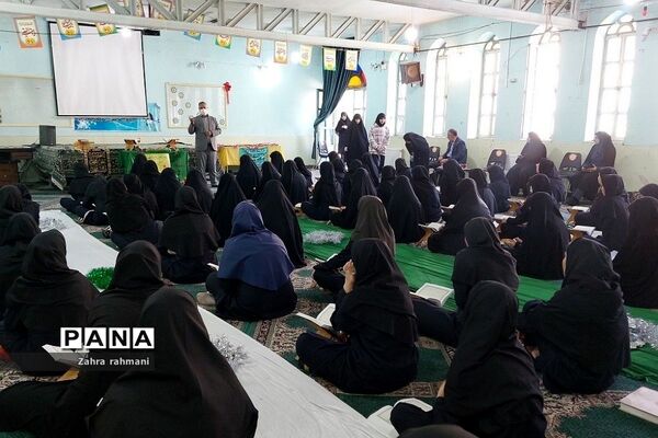 مراسم ولادت حضرت‌ عبدالعظیم حسنی(ع) در دبیرستان حجاب ناحیه‌یک شهرری