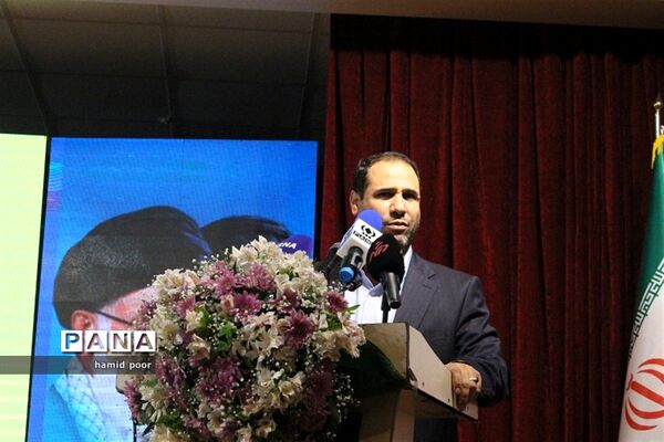 حضور 32 دانش‌آموز خبرنگار استان کرمان در اردوی ملی خبرنگاران