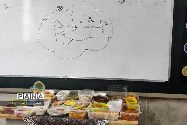 جشنواره غذای سالم در دبستان ایمان رودهن