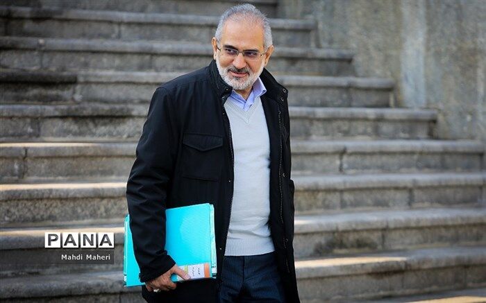 خلاءکمبود معلم رفع می‌شود