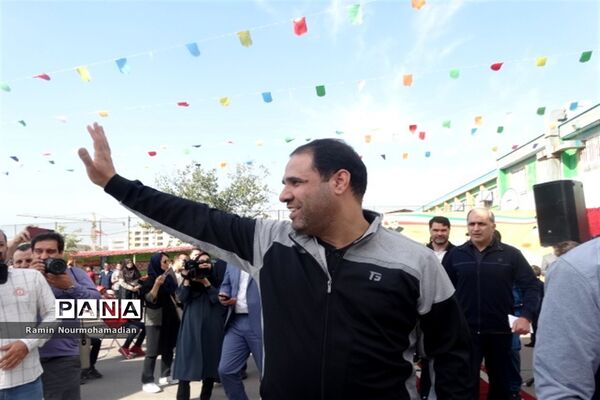 آیین آغاز مسابقات ورزشی دانش‌آموزان سراسر کشور به میزبانی آموزش و پرورش منطقه9 شهر تهران