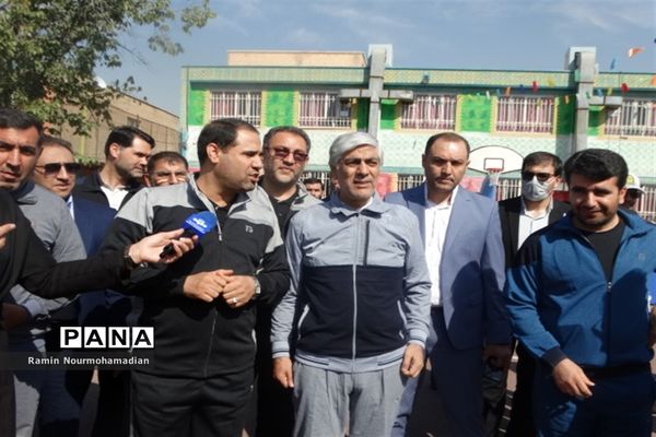 آیین آغاز مسابقات ورزشی دانش‌آموزان سراسر کشور به میزبانی آموزش و پرورش منطقه9 شهر تهران