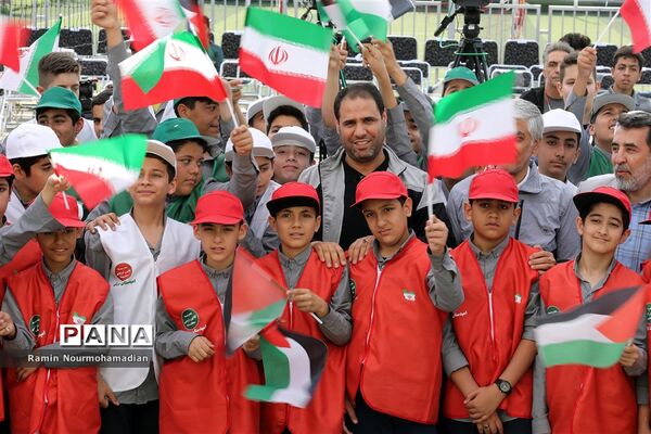 آیین آغاز مسابقات ورزشی دانش‌آموزان سراسر کشور به میزبانی آموزش و پرورش منطقه9 شهر تهران