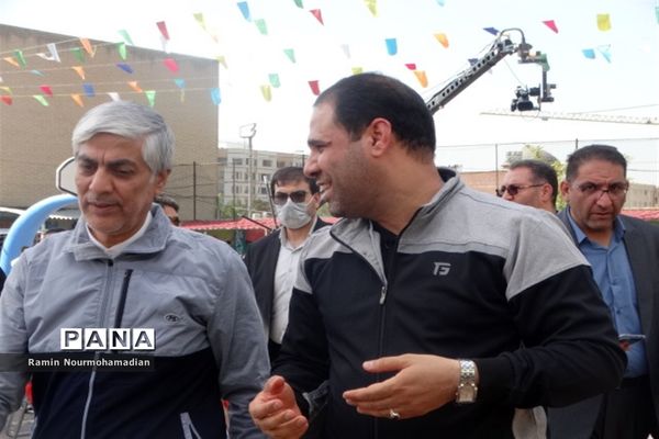 آیین آغاز مسابقات ورزشی دانش‌آموزان سراسر کشور به میزبانی آموزش و پرورش منطقه9 شهر تهران