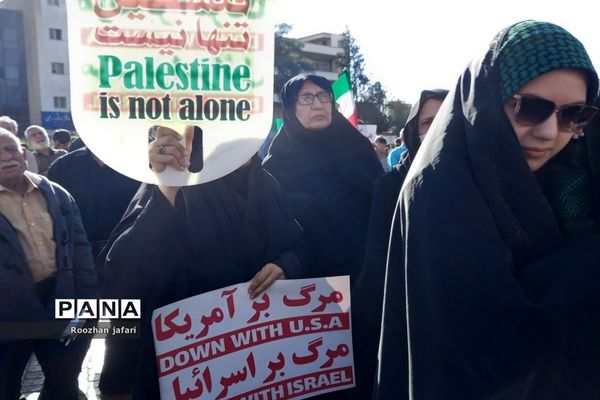 تجمع مردم شیراز در پاسخ به حملات غیر انسانی رژیم صهیونیستی