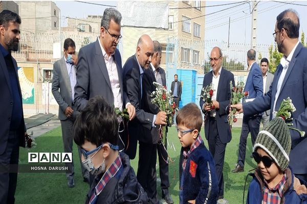 افتتاح اتاق چندحسی در دبستان نابینایان و کم بینایان امام علی (ع) مشهد