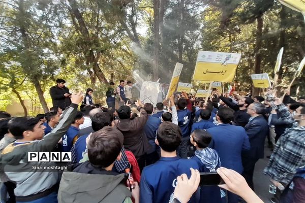 حمایت دانش آموز خبرنگاران از مردم فلسطین