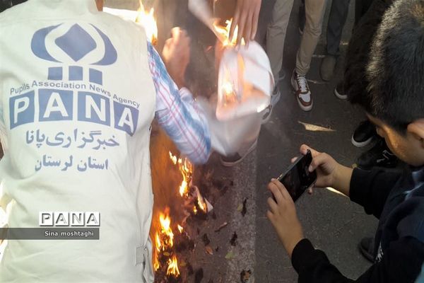 حمایت دانش آموز خبرنگاران از مردم فلسطین