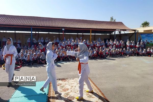 المپیاد ورزشی دورن مدرسه‌ای دانش‌آموزان بافق