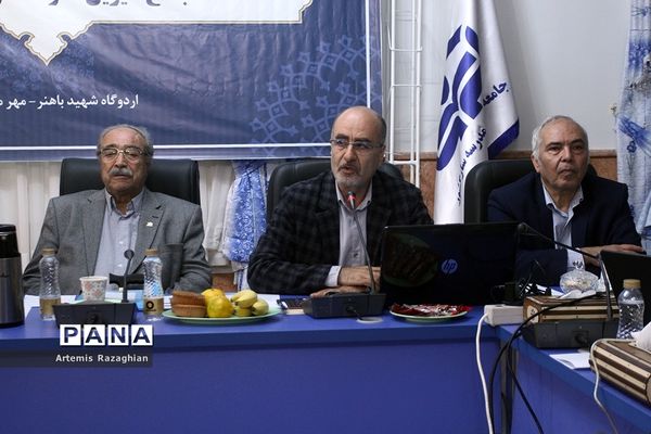 اولین گردهمایی مسئولان کمیسیون‌های مدرسه‌یاری مجامع خیرین مدرسه ساز سراسر کشور