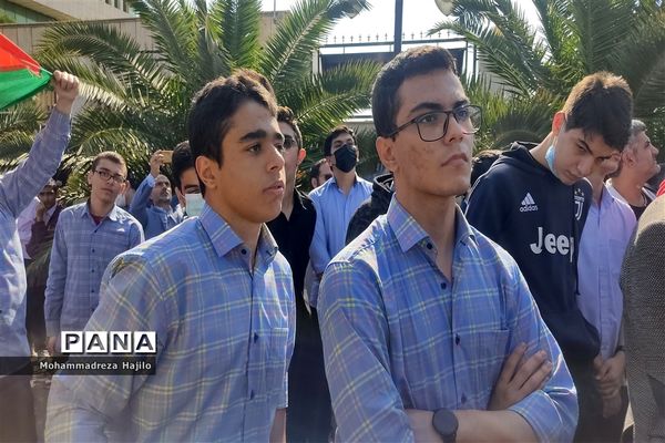 حمایت مردم و دانش‌آموزان شهر ساوه از مردم فلسطین