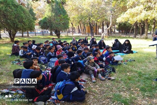 اردوی دبستان نواب صفوی جاجرم به‌مناسبت هفته سلامت و روان