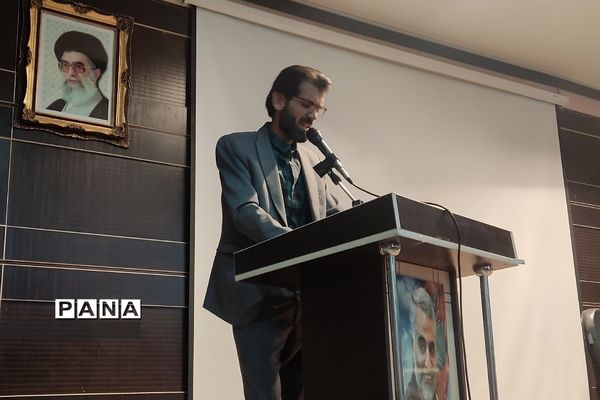 جلسه توانمند‌سازی ویژه مدیران شهرستان شهریار در کانون شهید ‌کافی شهریار