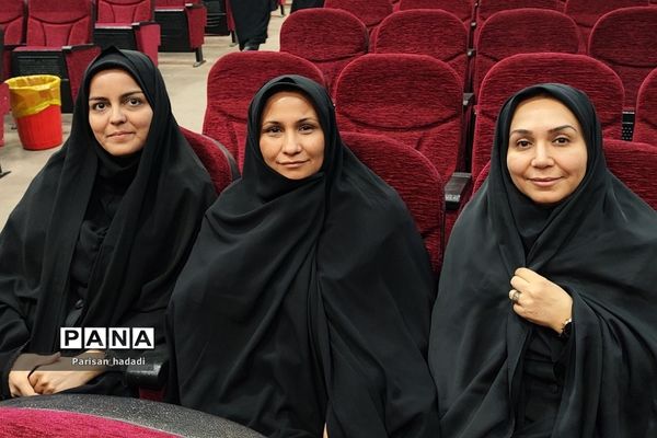 جلسه توانمند‌سازی ویژه مدیران شهرستان شهریار در کانون شهید ‌کافی شهریار