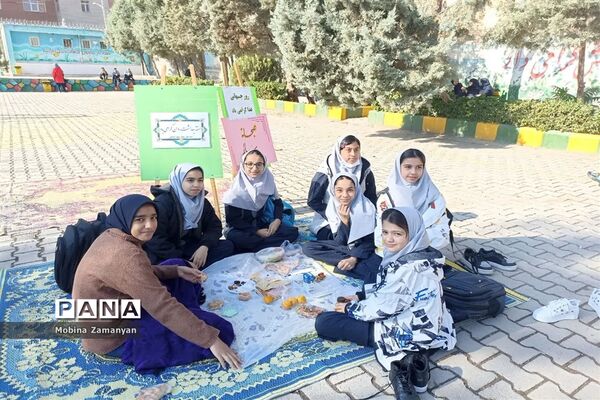 روز جهانی غذا در دبیرستان شاهد شهید حمامی