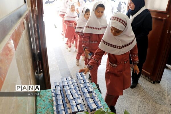 آیین افتتاح توزیع شیر رایگان مدارس کشور