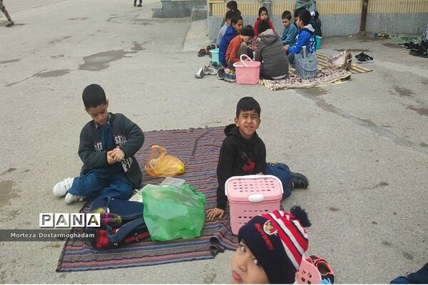 صبحانه سلامت در دبستان پسرانه سلمان فارسی شهرستان شیروان
