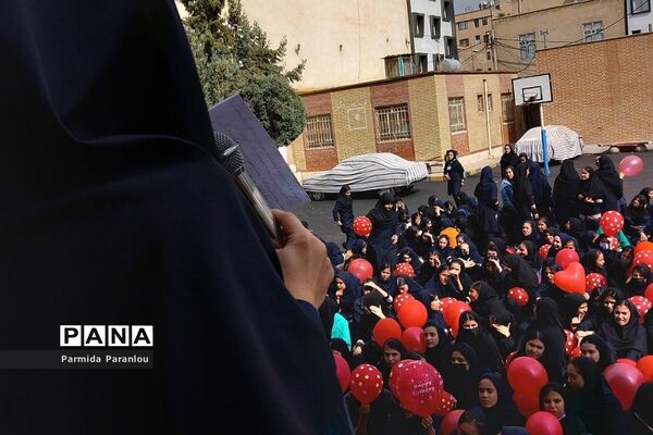 اجرای برنامه بهداشت‌روان در دبیرستان نشاط بهارستان‌2