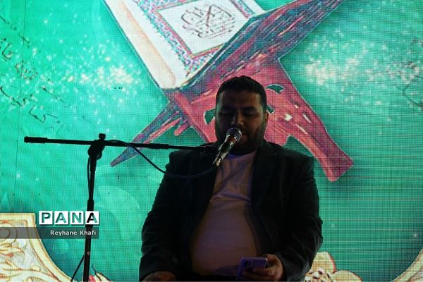 چهارمین جشنواره انار در روستای هدف گردشگری توچال