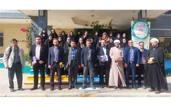 هدف از برگزاری نشست کارشناسان شهرستان‌ها و مناطق، تبیین برنامه‌های سالانه است