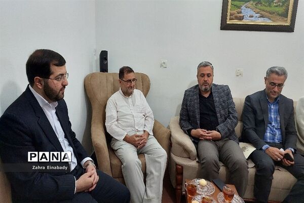 دیدار با خانواده جانبازان و شهدا در یوم الشهدا شهرستان ملارد