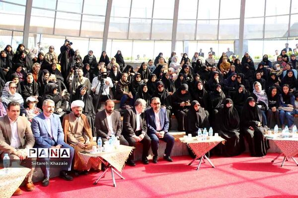 افتتاح بوستان شهربانو وکیل‌آباد با حضور معاون رئیس‌جمهوری در اموربانوان